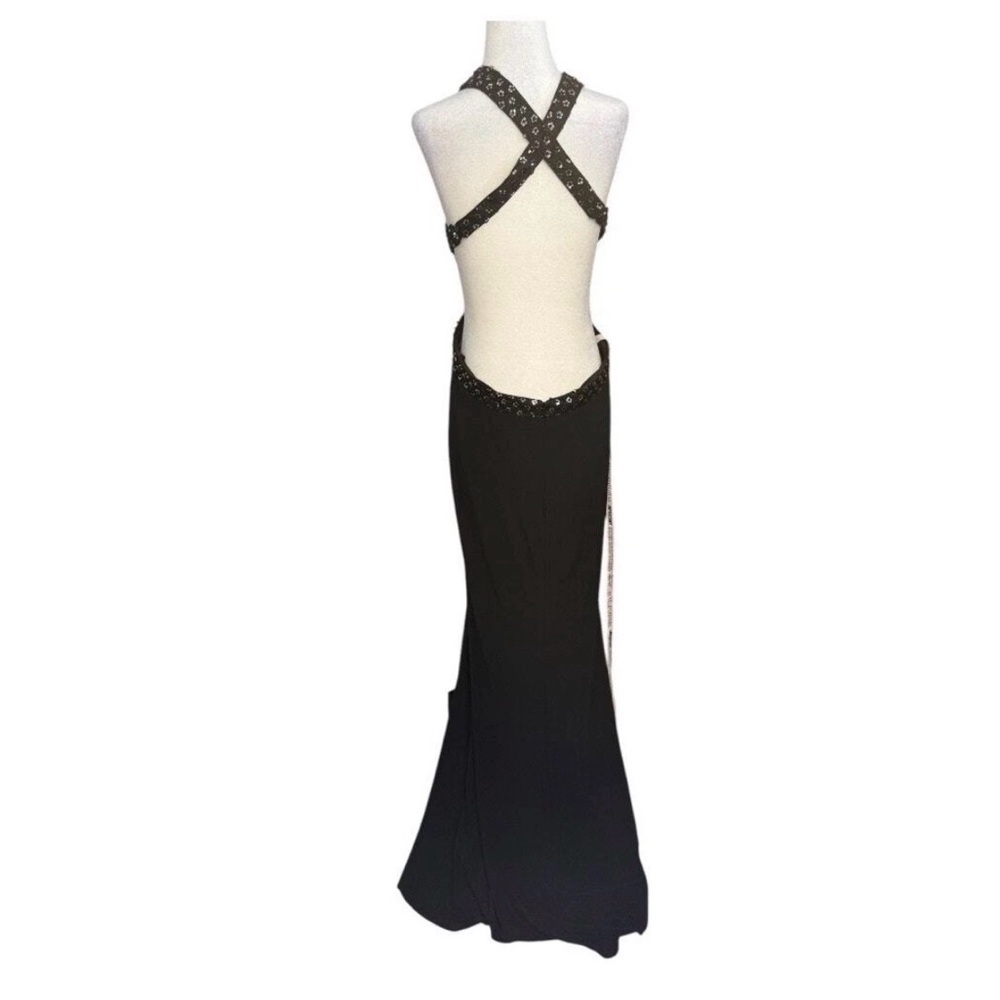 Mac Duggal Black Crystal-Embellished Backless Dress - Picture 6 of 7